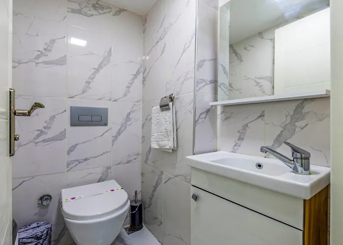 Sisli Form * Istanbul