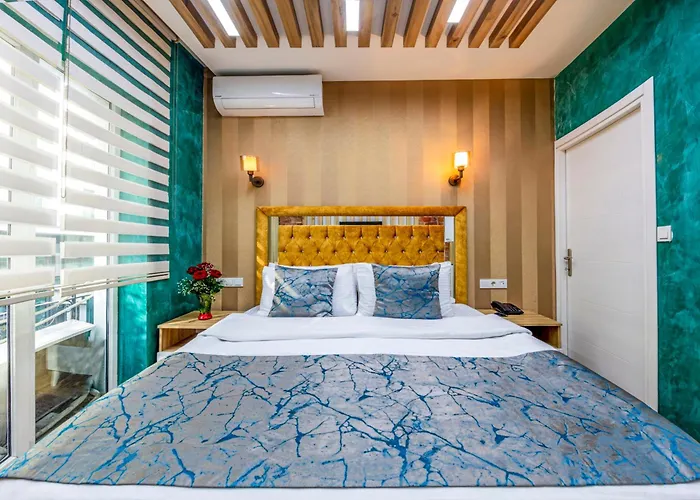 Sisli Form * Estambul